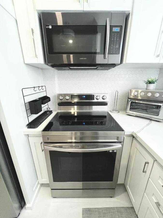 Shak Condos- Luxury, Functionality And Comfort Saint Helena ภายนอก รูปภาพ